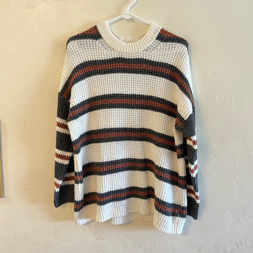 American Eagle Outfitters White Striped Crewneck Sweater Small